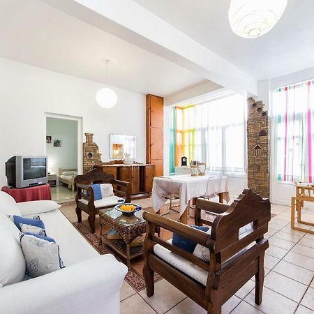 Town House For 6-16 With Ac Βίλα Πάρος Εξωτερικό φωτογραφία