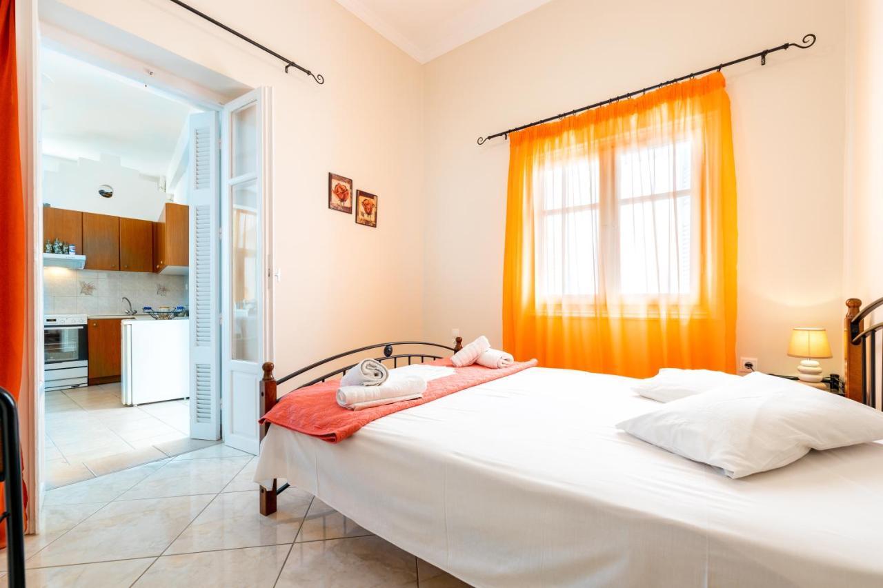 Town House For 6-16 With Ac Βίλα Πάρος Εξωτερικό φωτογραφία