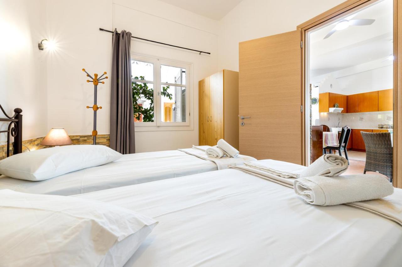Town House For 6-16 With Ac Βίλα Πάρος Εξωτερικό φωτογραφία