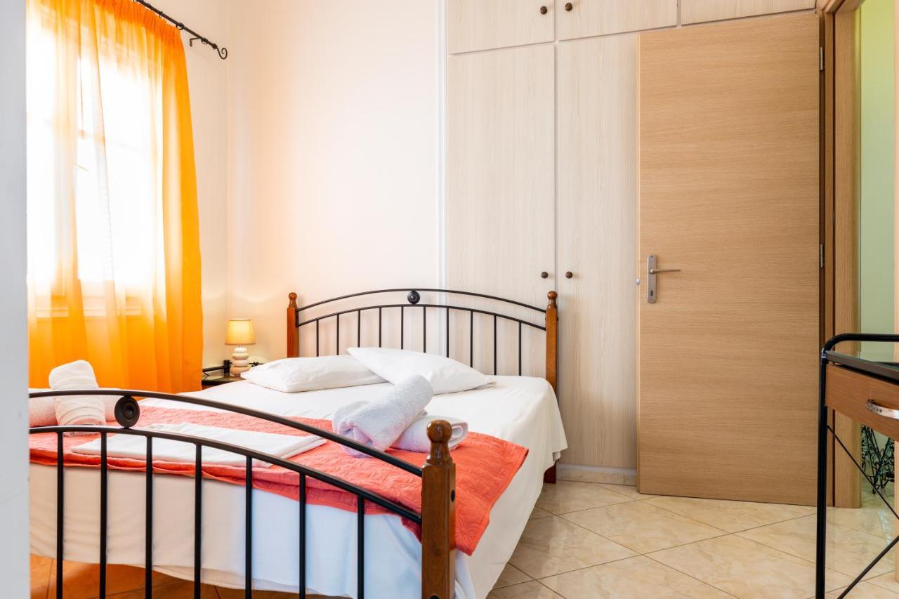 Town House For 6-16 With Ac Βίλα Πάρος Εξωτερικό φωτογραφία