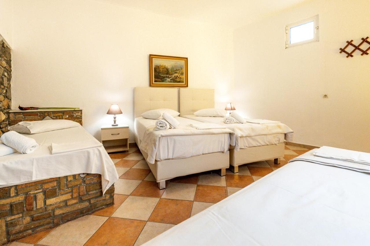 Town House For 6-16 With Ac Βίλα Πάρος Εξωτερικό φωτογραφία