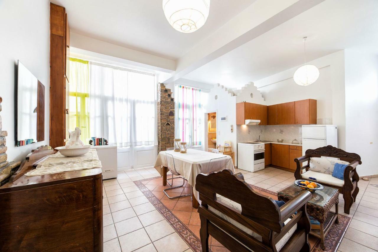Town House For 6-16 With Ac Βίλα Πάρος Εξωτερικό φωτογραφία